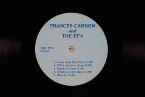 frances CANNON AND THE EXTRATERRESTRIALS - The singing psychic