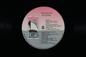 DAVIS/PEDIGO - Messengers