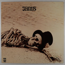 画像をギャラリービューアに読み込む, JANUS - Gravedigger